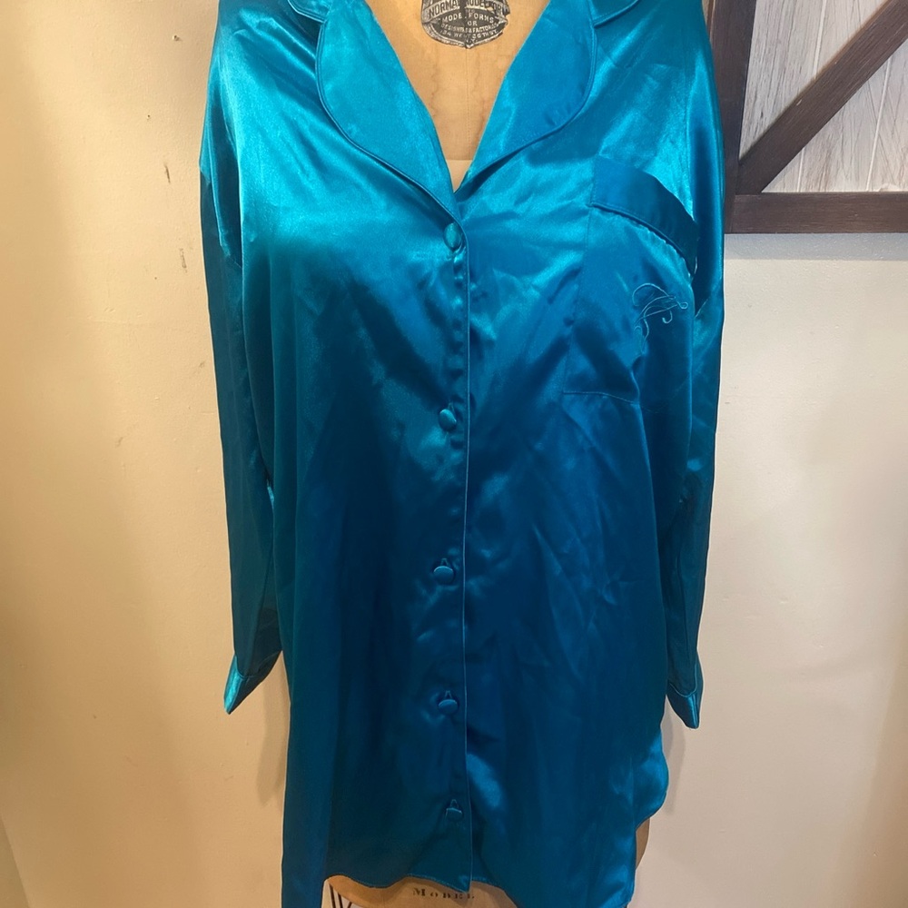 Vintage gold label, Victoria’s Secret satin pajamas, shirt top
